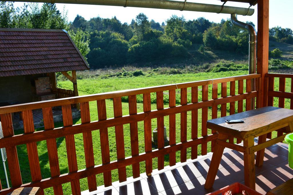 Holiday Home Lana Saborsko Kültér fotó