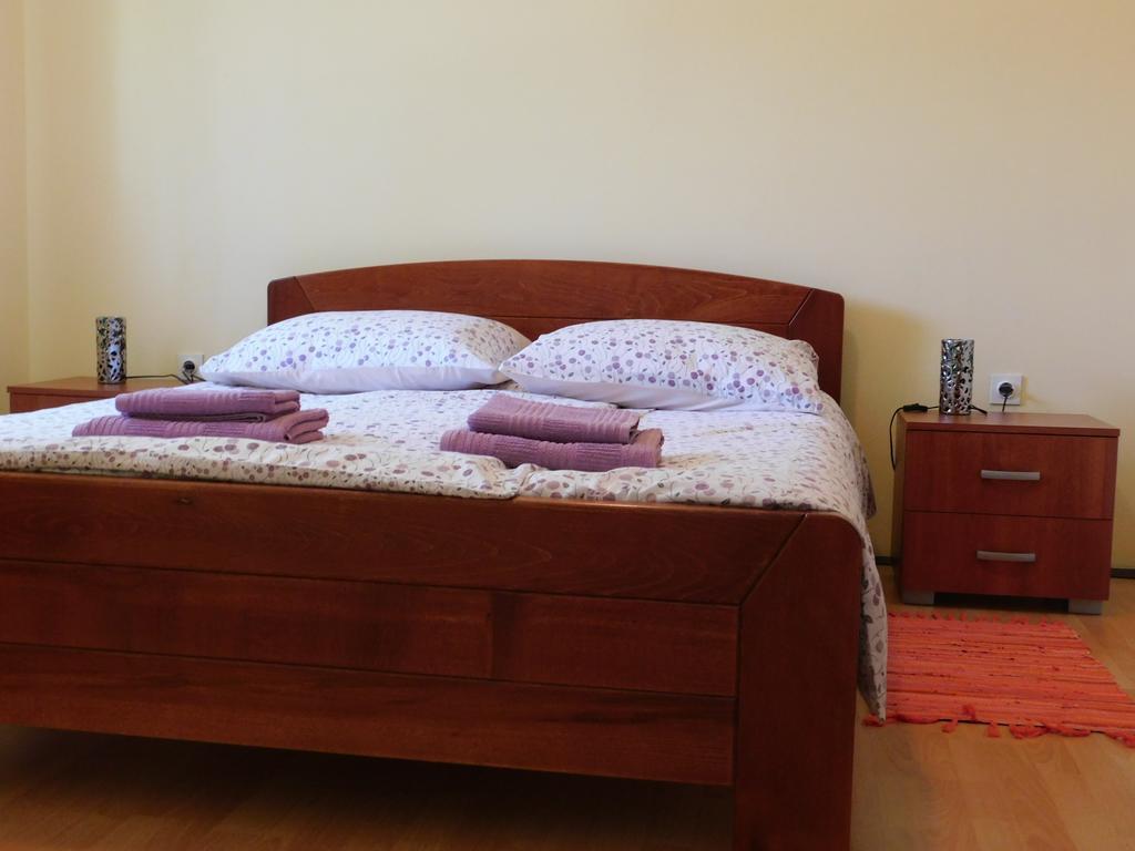 Holiday Home Lana Saborsko Kültér fotó