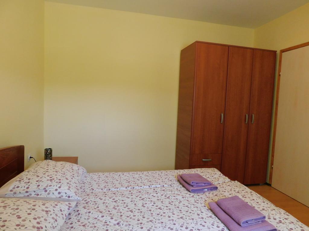 Holiday Home Lana Saborsko Kültér fotó
