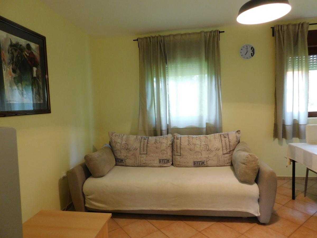 Holiday Home Lana Saborsko Kültér fotó
